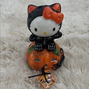Blue Sky Halloween Hello Kitty Ceramic Halloween jack-o-lantern tealight holder